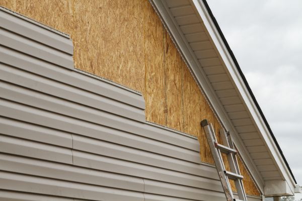 Loose Siding Replacement in Marysville