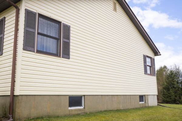 Dutch Lap Siding Repair in Marysville