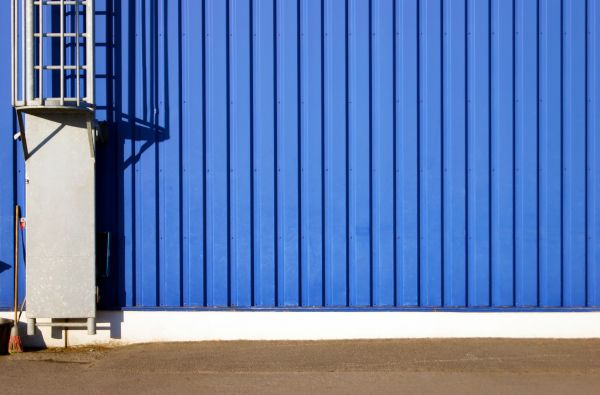 Ribbed Metal Siding Repair in Marysville